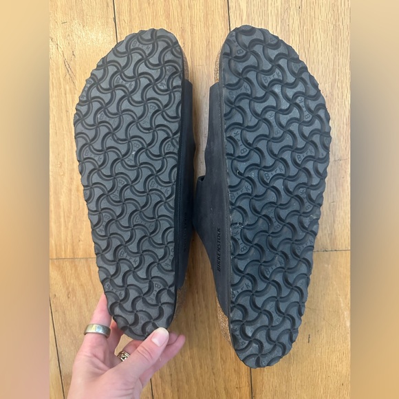 Birkenstock Arizona, size EU 44 (W12-12.5/ M 11-11.5). Oiled black suede, NWOT - Picture 3 of 3